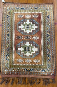 HANDMADE ORIENTAL AREA RUG