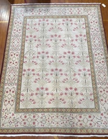 HANDMADE ORIENTAL ROOMSIZE RUG