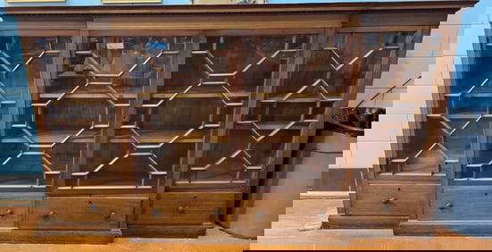 SOLID MAHOGANY 4 DOOR CHIPPENDALE BOOKCASE