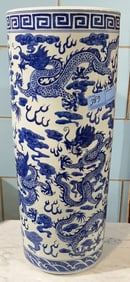 BLUE & WHITE CHINESE CERAMIC UMBRELLA STAND W/ DRA