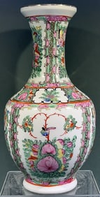 ROSE MEDALLION CHINESE BALUSTER VASE