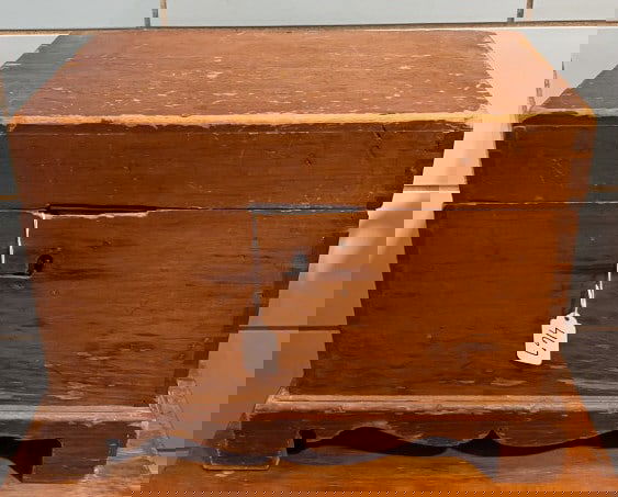 ANTIQUE PINE DRESSER / DOCUMENT BOX (1 of 7)