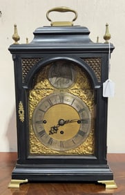 ANTIQUE ENGLISH BRACKET / MANTEL CLOCK W/ BRASS DI