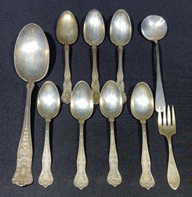 COLLECTION OF VARIOUS STERLING FLATWARE