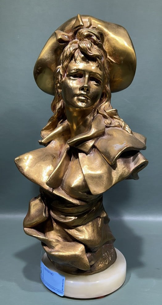 BRONZE BUST OF A LADY ON A MARBLE BASE: 15" TALL