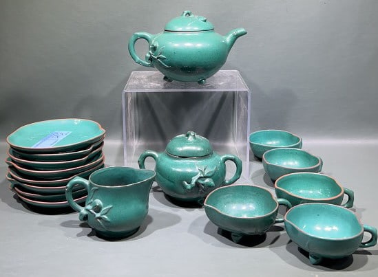 ANTIQUE 16 PIECE CHINESE YIXING PEACH FORM TEASET (1 of 9)