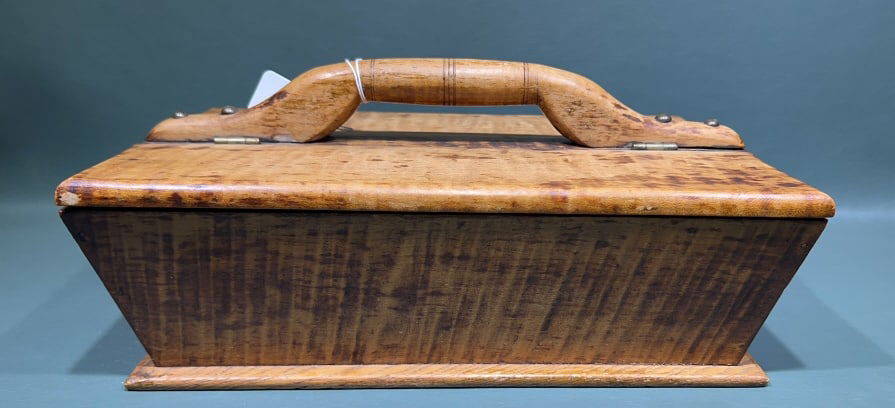 ANTIQUE BURL MAPLE WOOD CUTLERY TRAY W/ HINGED LID (1 of 7)