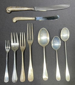 COLONIAL WILLIAMSBURG STIEFF STERLING FLATWARE