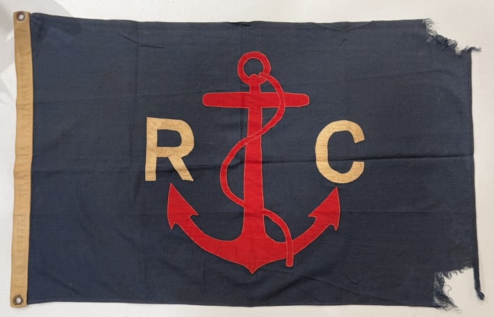 VINTAGE RACE COMMITTEE SAILING FLAG (1 of 3)