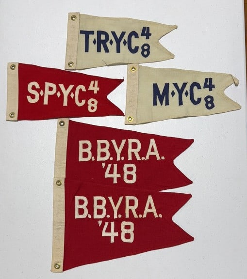 5-1948 BURGEE RACING FLAGS (1 of 3)