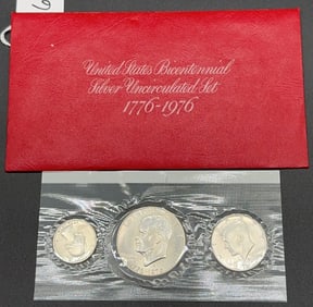 1976 US BICENTENNIAL SILVER COIN SET