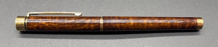 SHEAFFER TARGA FOUNTAIN PEN W/14KT NIB