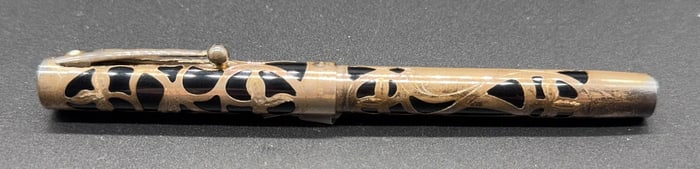 SHEAFFER NOSTALGIA STERLING & 14KT PEN