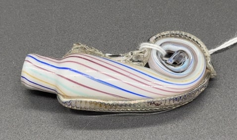 ANTIQUE ARTGLASS PERFUME BOTTLE