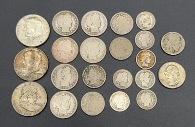 COLLECTION OF EARLY US SILVER COINS
