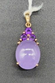 14KT GOLD PENDANT W/ LAVENDER JADE & AMITHYST