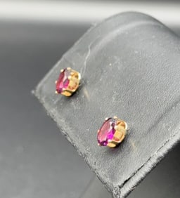 PAIR OF 14KT GOLD EARRINGS