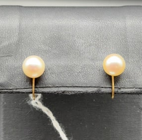 PAIR OF 14KT GOLD PEARL EARRINGS