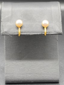 PAIR OF 14KT GOLD PEARL EARRINGS