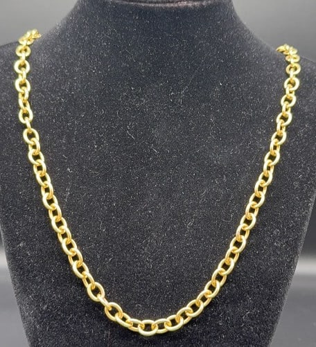 18KT (TESTED) GOLD CHAIN NECKLACE (1 of 5)