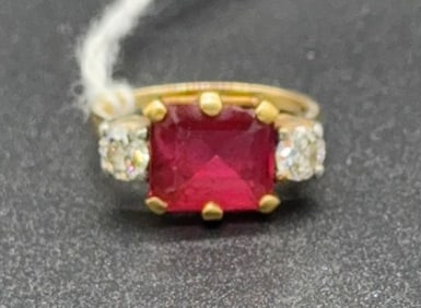 14KT GOLD & PLATINUM RUBY/DIAMOND RING