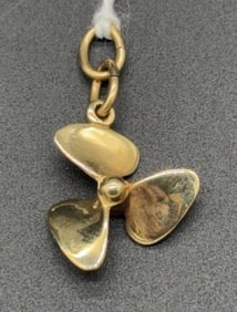 14KT YELLOW GOLD PROPELLAR PENDANT