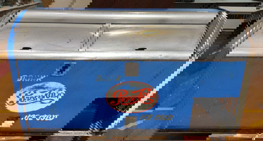 VINTAGE PEPSI COLA 2 DOOR COOLER