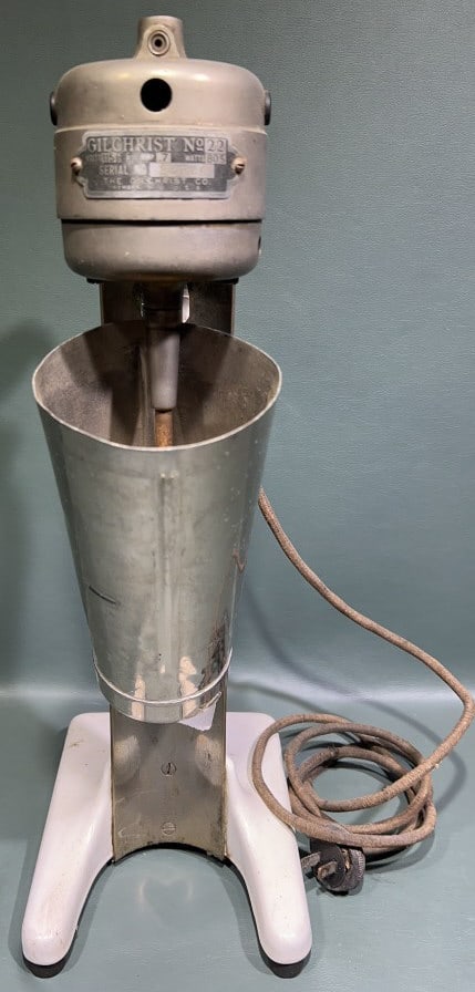 GILCHRIST #22 PORCELAIN MILKSHAKE MIXER (1 of 4)