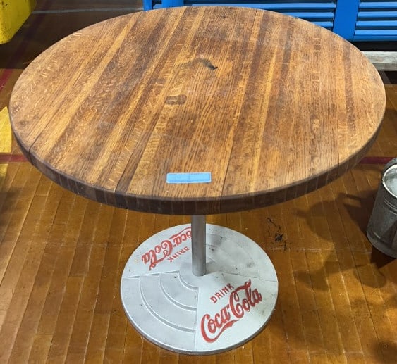 CAST IRON COCA-COLA BASE SODA FOUNTAIN TABLE: 36" X 32"