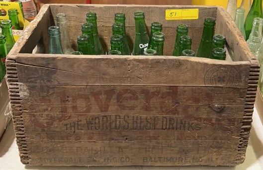 CLOVERDALE BALTIMORE MD ADVERTISING CRATE & BOTTLE: 19" X 12 1/2" X 10 1/2"