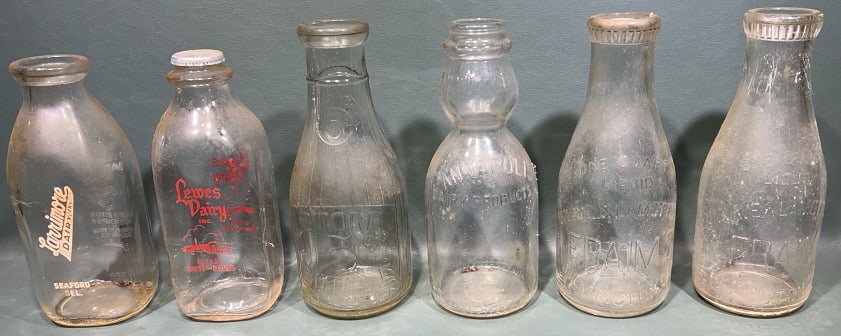 COLLECTION OF VARIOUS DELAWARE MILK BOTTLES (1 of 7)