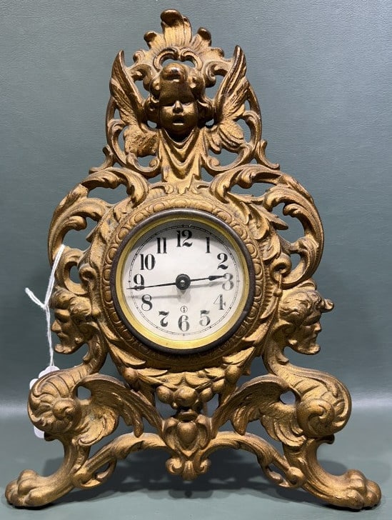 GILT CAST IRON VICTORIAN MANTLE CLOCK: 11" X 8" X 2"