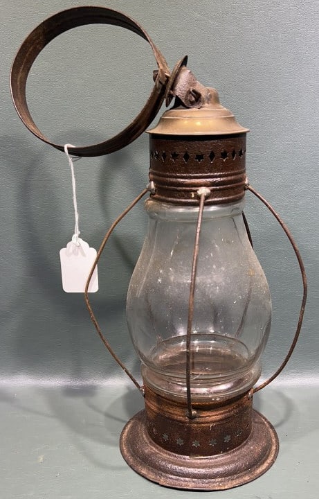 ANTIQUE LANTERN (1 of 5)