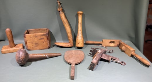 LOT OF VARIOUS COUNTRY SMALLS