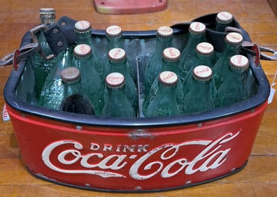 VINTAGE METAL COCA-COLA STADIUM BOTTLE CARRIER