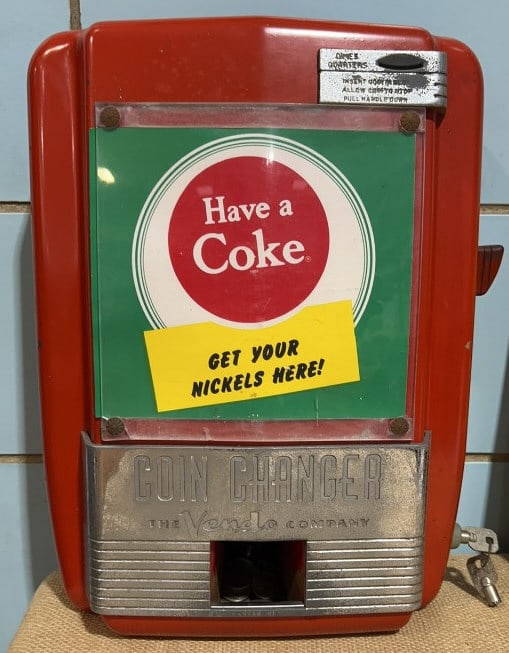 HAVE A COKE VENDO COIN CHANGER MACHINE (1 of 10)