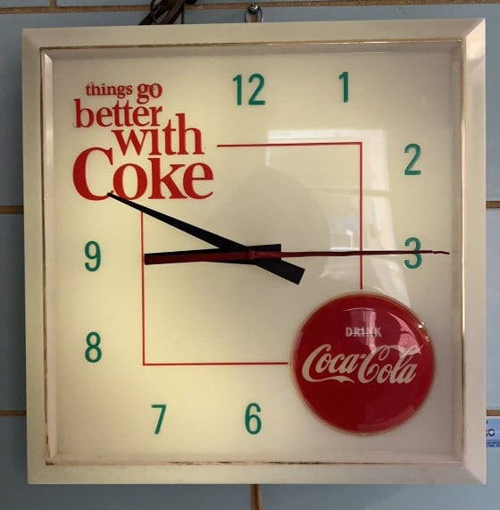 VINTAGE COCA-COLA LIGHTED ADVERTISING CLOCK: WORKING 16"