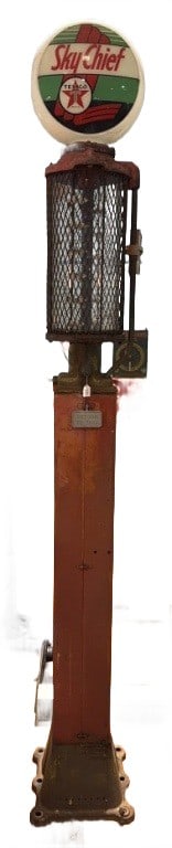 ANTIQUE TEXACO SKY CHIEF VISIBLE GAS PUMP: 120" TALL