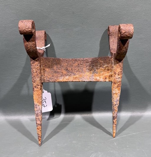 ANTIQUE CAST IRON BOOT SCRAPE (1 of 2)