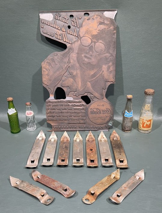COCA-COLA PRINTING PLATE & ADVERTISING BOTTLE OPEN: 9-1/2" X 6"