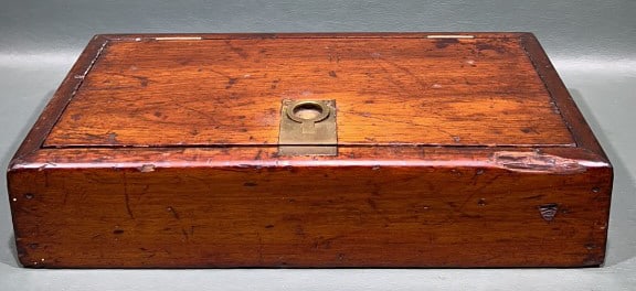 HUPPMAN HAVANA WOODEN CIGAR BOX W/ KRAFT MATCHES