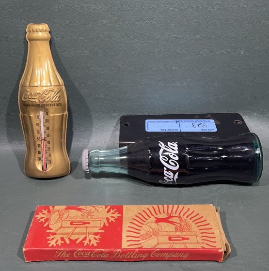 COCA-COLA THERMOMETER IN ORGINAL BOX & COKE HANDLE (1 of 9)