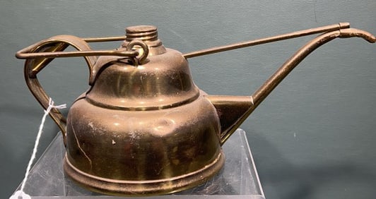 KNAPP BRASS OIL LAMP FILLER