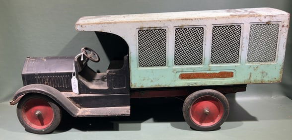 AMERICAN RAILWAY EXPRESS STURDITOY TRUCK