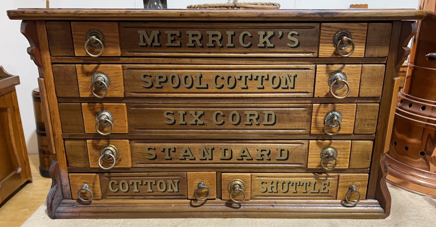 MERRICK'S ANTIQUE 6 DRAWER ADVERTISING SPOOL CABIN: 29" X 18" X 16-1/2"