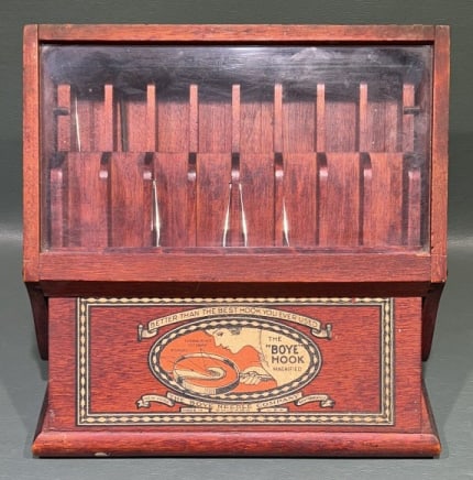 "THE BOYE HOOK" ANTIQUE ADVERTISING COUNTER DISPLA: 8" X 7-1/2" X 6"