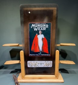 MUNSING WEAR ADVERTISING STORE DISPLAY