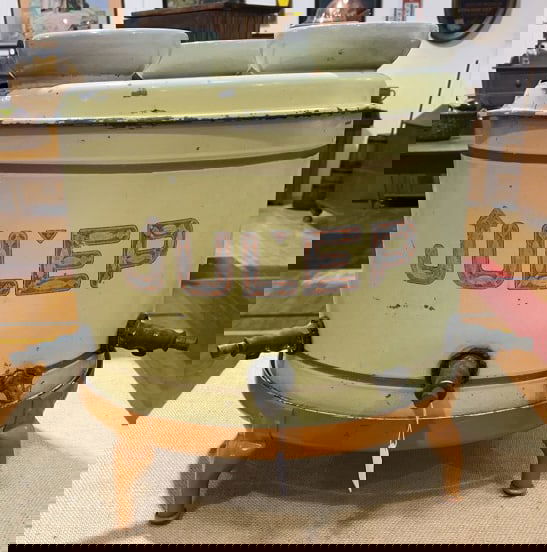 JULEP "RARE" 1905 TRIPLE SPOUT DRINK DISPENSER: 19-1/2" X 18" X 18"