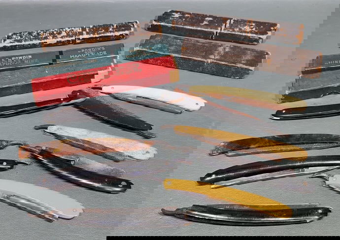 COLLECTION OF VARIOUS STRAIGHT RAZORS: ~