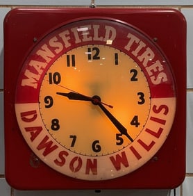 MANSFIELD TIRES LIGHTED CLOCK